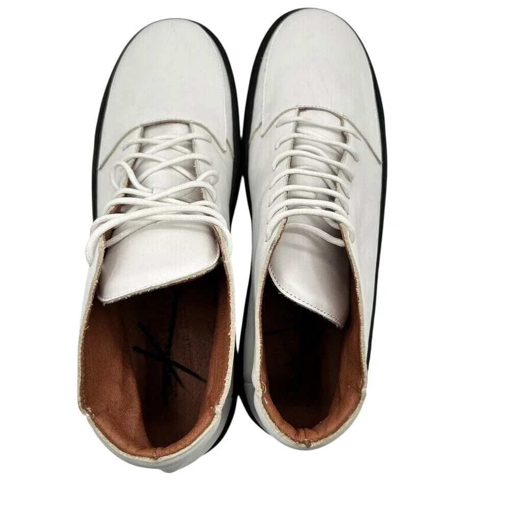 Rodd & Gunn White Leather High Top Sneakers with Black Vibram Soles Size EU 41